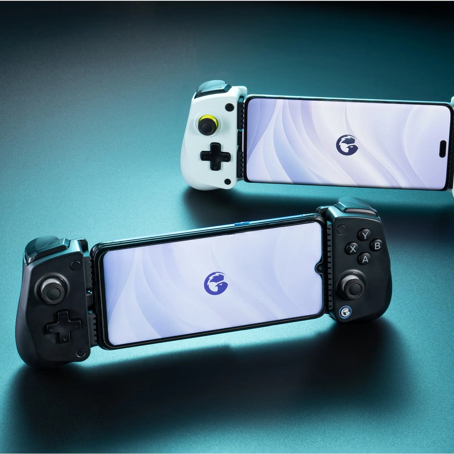 GameSir X5 Lite Type-C Mobile Game Controller – Hall Effect Joysticks, 135g Lightweight, Stretchable for Phones & Tablets, Plug & Play for Android/iOS